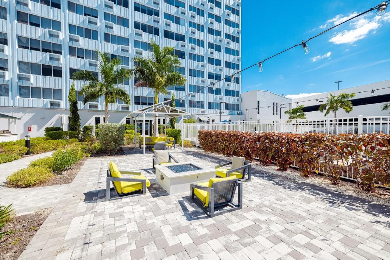 Frontdesk The Wayland Apts Downtown St Pete St. Petersburg Exterior photo